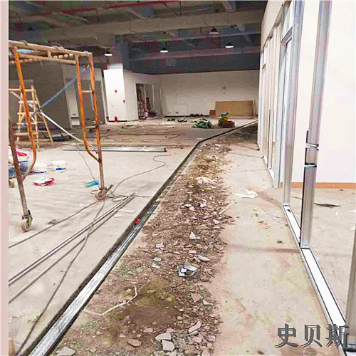 广州玻璃隔断墙安装施工8步走